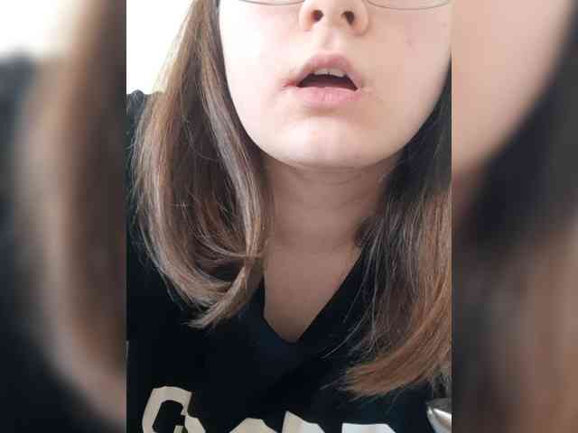 PennilessPrincess webcam