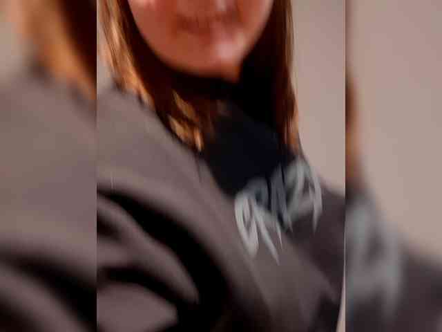 PennilessPrincess webcam