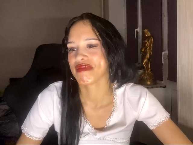 JoyceHoberg Live Cam on BongaCams