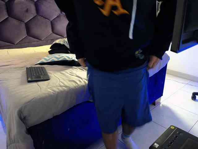 Dominike Live Webcam on BongaCams