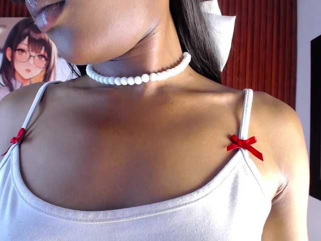 Sofi-Thomas's BongaCams show and profile