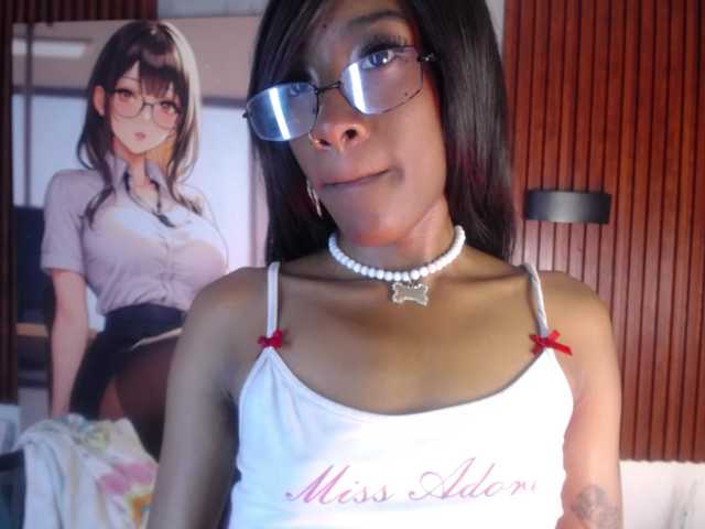 Sofi-Thomas's BongaCams show and profile