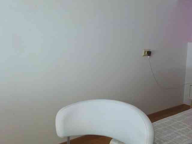 A-R-T-A1 Live Webcam on BongaCams