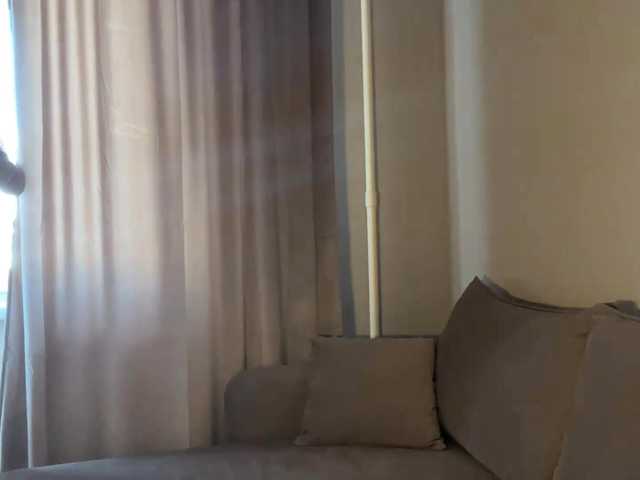 MissLiraTV webcam stream