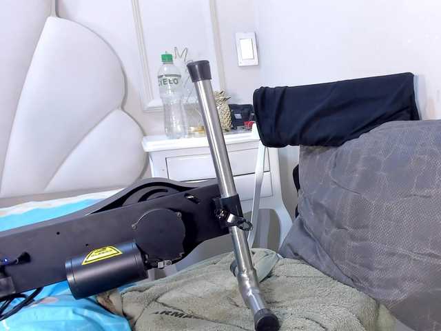 Haileysans's BongaCams show and profile