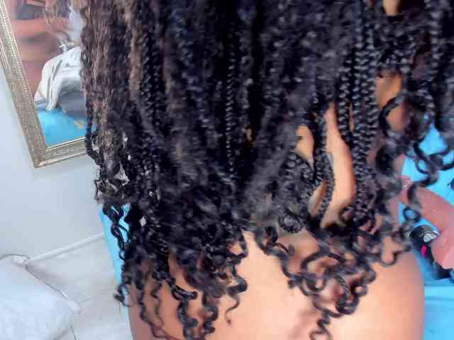 Haileysans Live Webcam on BongaCams