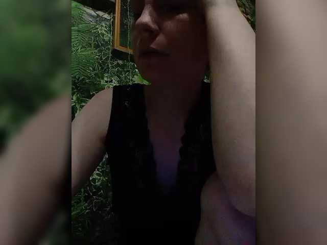 Marina1997-a's BongaCams show and profile