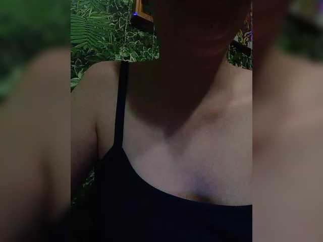 Marina1997-a's BongaCams show and profile