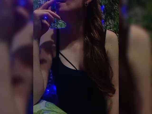 Marina1997-a Live Webcam on BongaCams