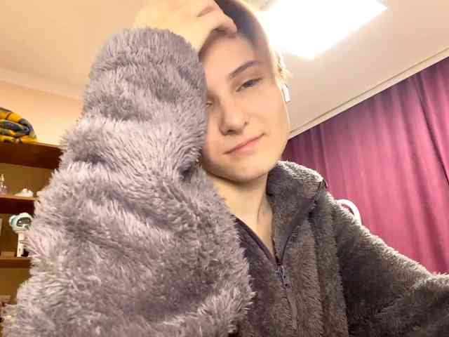 ConsuelaHarkcom webcam