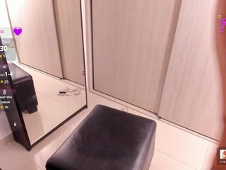 AdairaWealth Porn Show