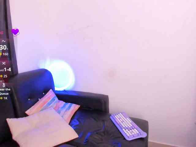 AdairaWealth webcam