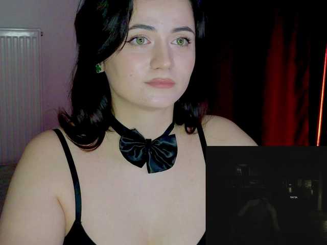 kissy3missy Live Cam on BongaCams