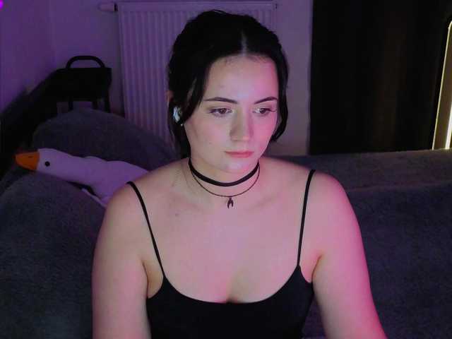 kissy3missy's BongaCams show and profile