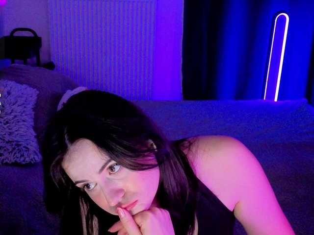 kissy3missy's BongaCams show and profile