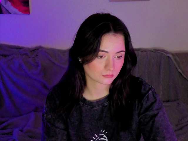 kissy3missy's BongaCams show and profile