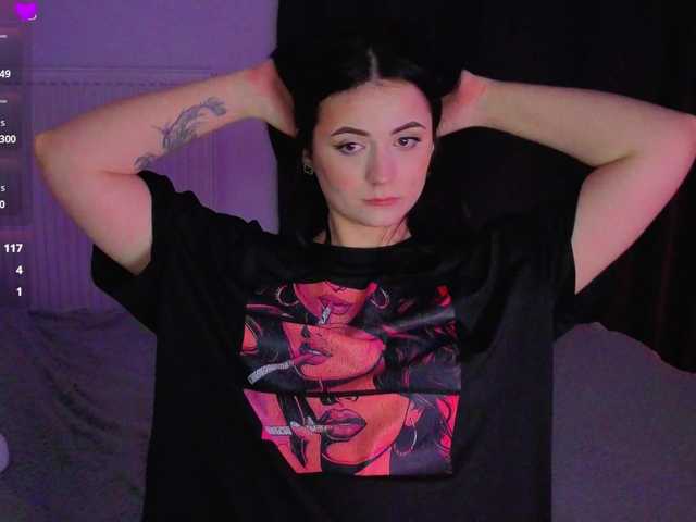 kissy3missy's BongaCams show and profile