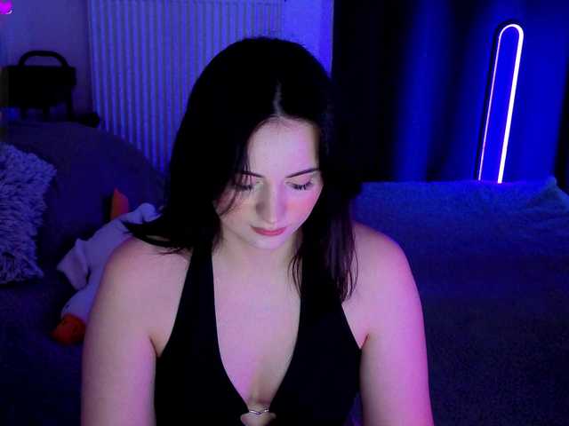 kissy3missy's BongaCams show and profile