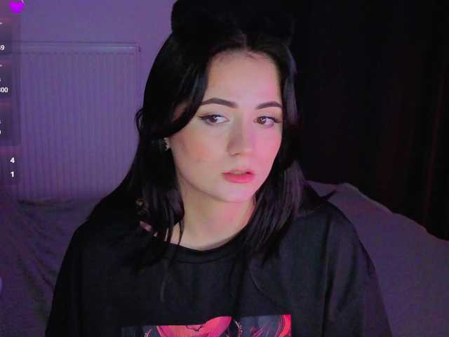 kissy3missy's BongaCams show and profile