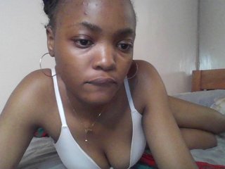 PrettyElle Porn Show