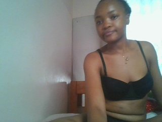 PrettyElle Porn Show