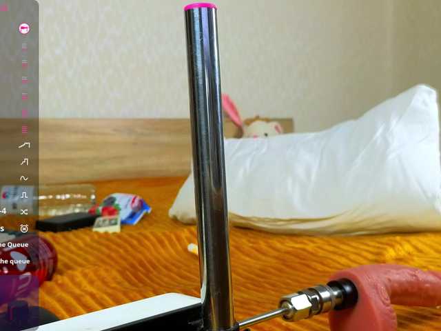 Adelina-Cowell's BongaCams show and profile