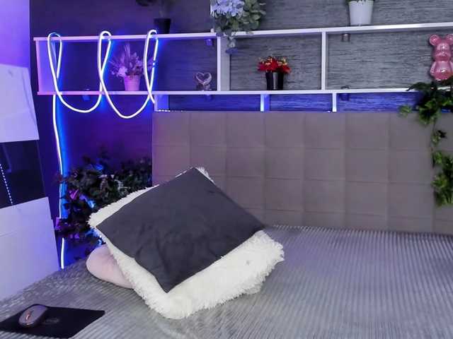 ChristyBrooks's BongaCams show and profile