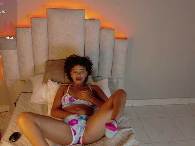 BeckaBlue's BongaCams show and profile