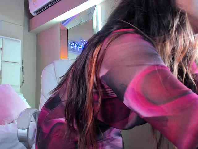 Evelyn-sexy18 webcam