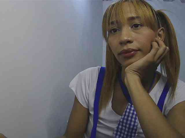 Roxy-star Live Webcam on BongaCams