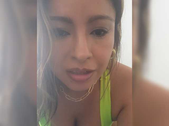 Rosscolonia Live Cam on BongaCams