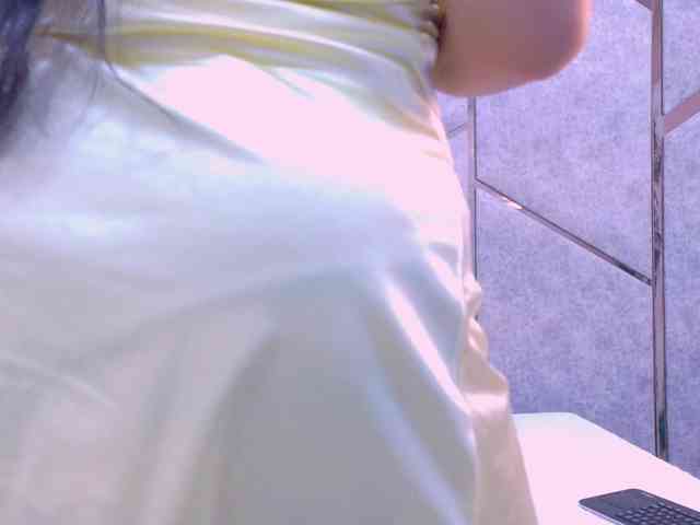 Melody-Whitee webcam