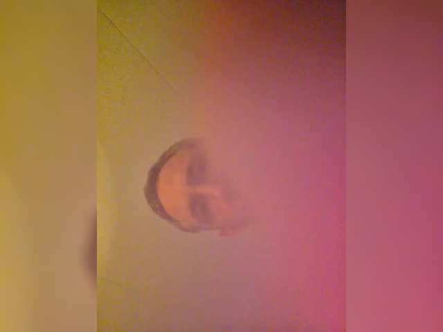 Clocry Live Cam on BongaCams