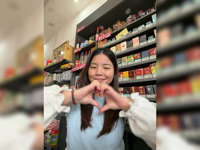 Zrbf888, 31 y/o - Live Cam on BongaCams