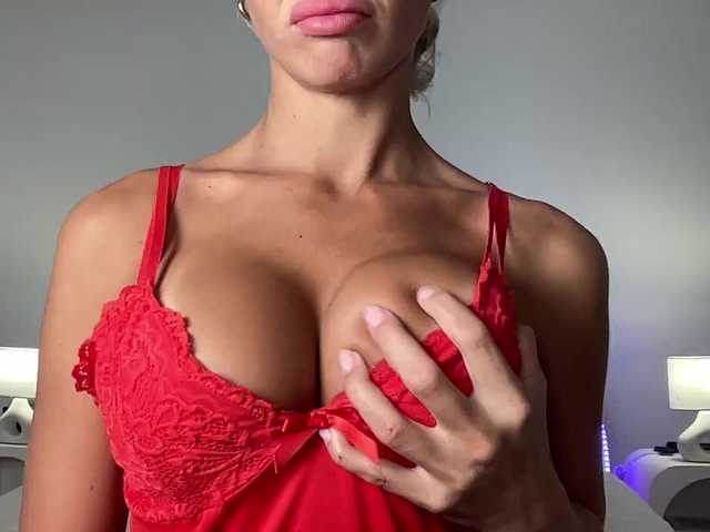 bbybreex's BongaCams show and profile