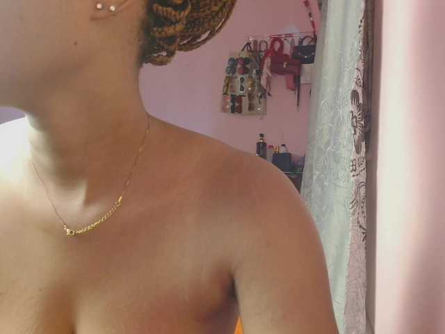 go to chat with Freakyluna