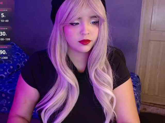 leah-cooper Live Webcam on BongaCams