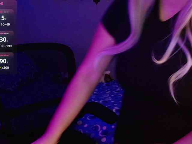 leah-cooper Live Webcam on BongaCams