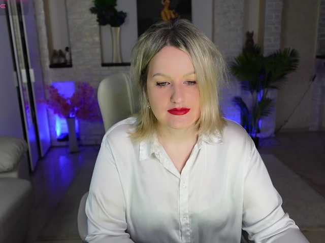 MariemLui's BongaCams show and profile