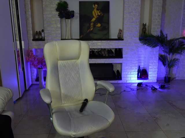 MariemLui's BongaCams show and profile