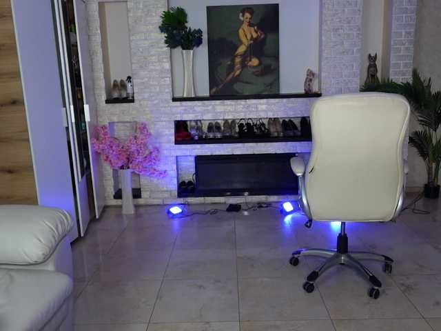 MariemLui's BongaCams show and profile