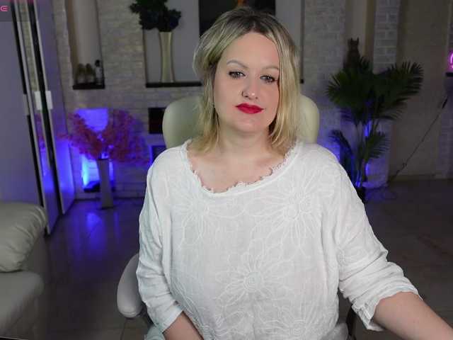 MariemLui's BongaCams show and profile