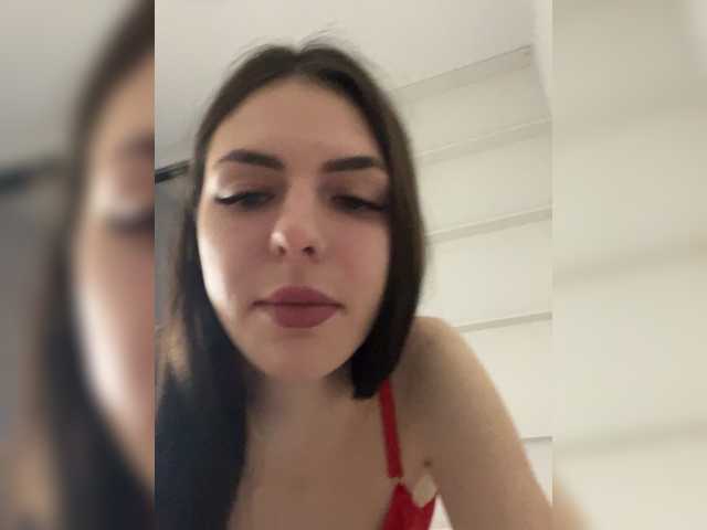 Maria-22a's BongaCams show and profile