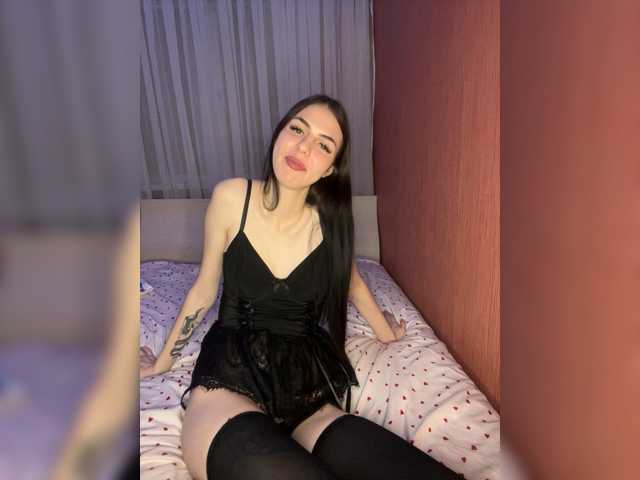 Maria-22a Live Cam on BongaCams