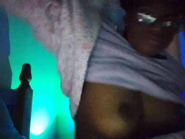 SexyGemBeautyX webcam