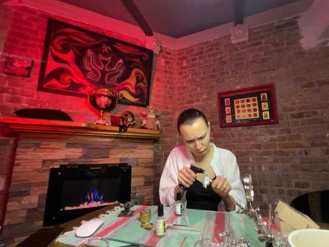 Alina-Milly Live Cam on BongaCams