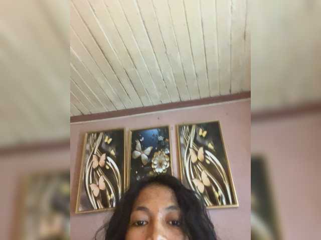 Peachies's BongaCams show and profile