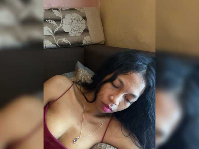 Peachies's BongaCams show and profile