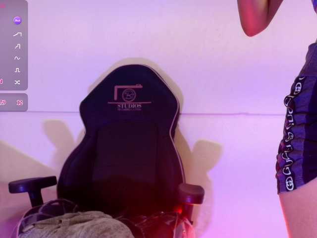 CHEERRY-TAY1's BongaCams show and profile