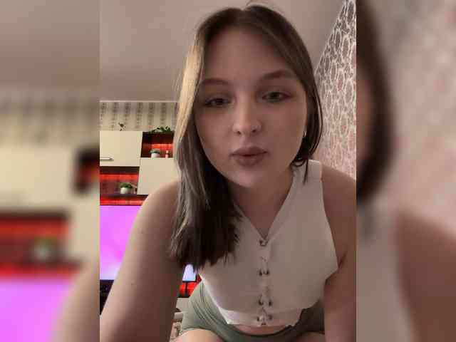 FeezkaYulia Live Webcam on BongaCams